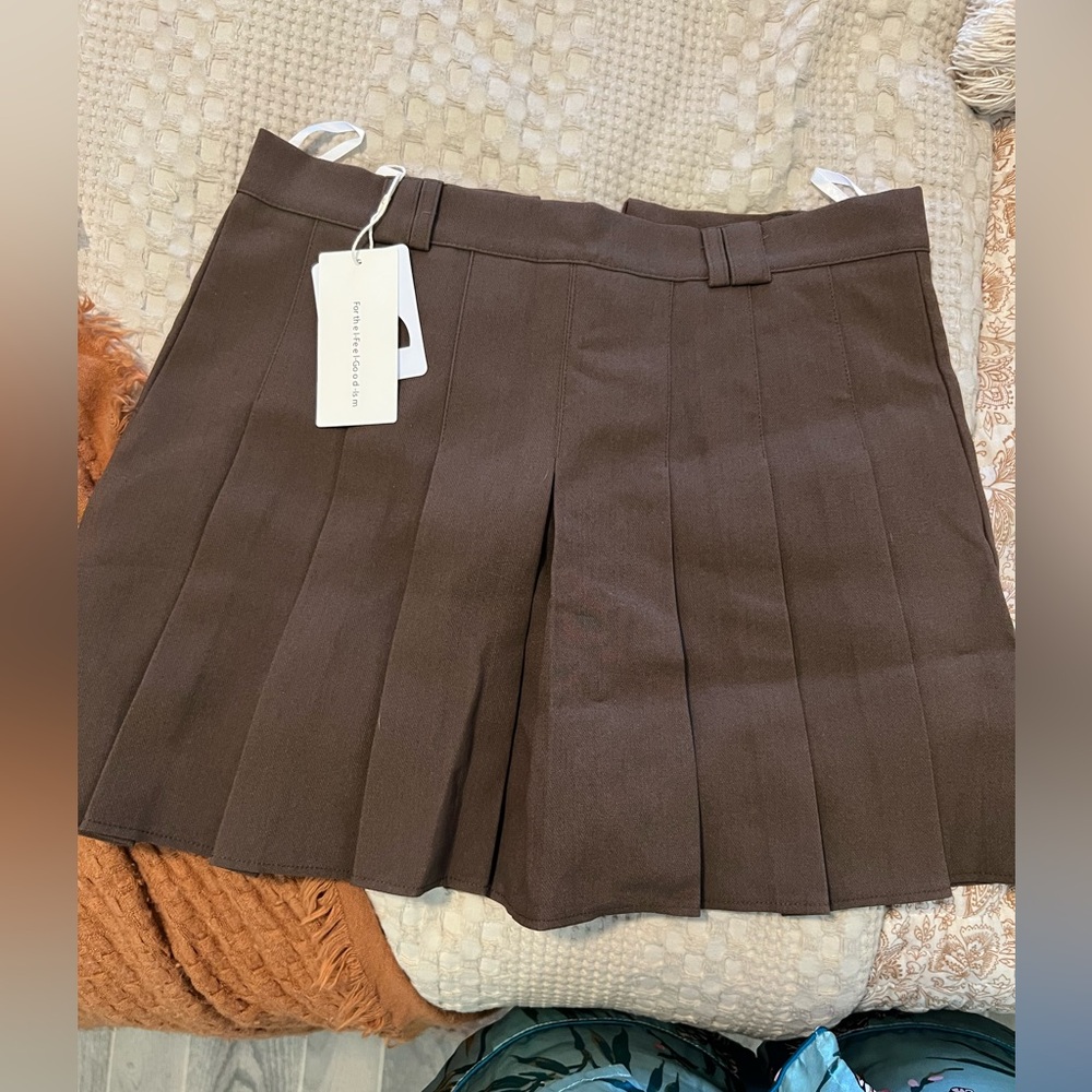 Commense skirt never worn